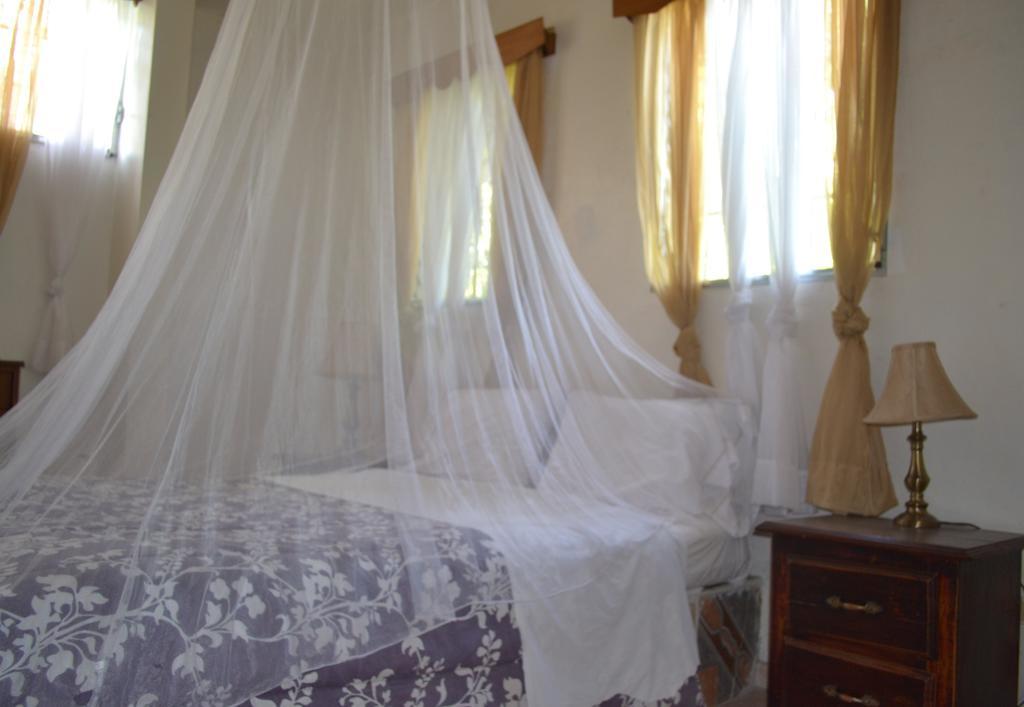 Aparthotel Pacot Breeze Hotel Musseau