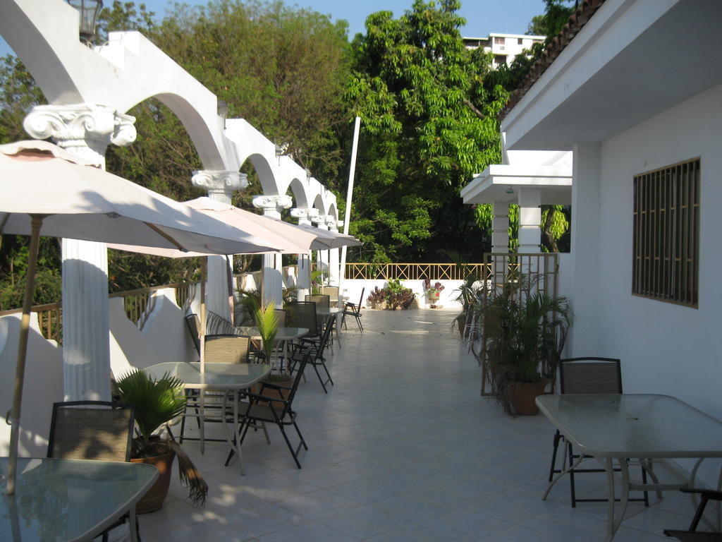 Pacot Breeze Hotel Musseau