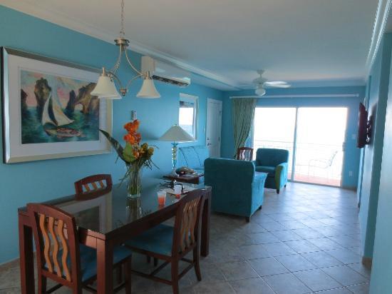 Resort Oyster Bay 4*