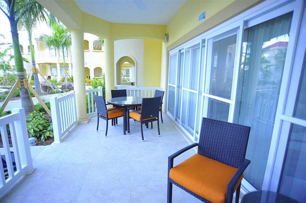 Resort The Hamilton & Nevis