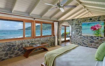 Resort Petit St. Vincent 5*