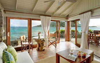 Resort Petit St. Vincent 5*