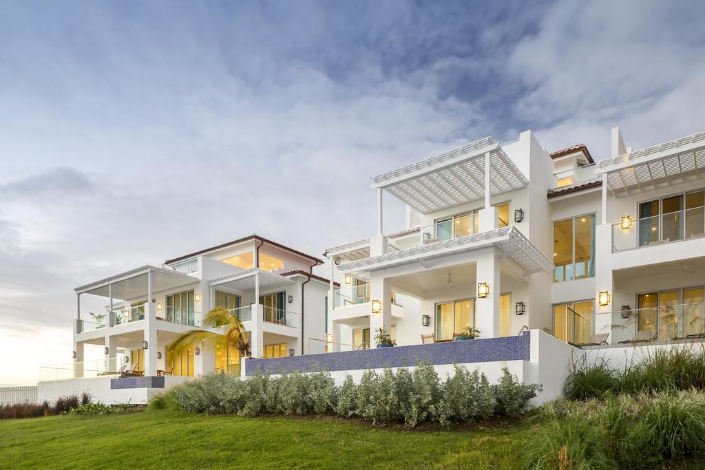 Resort Windjammer Landing And Residences