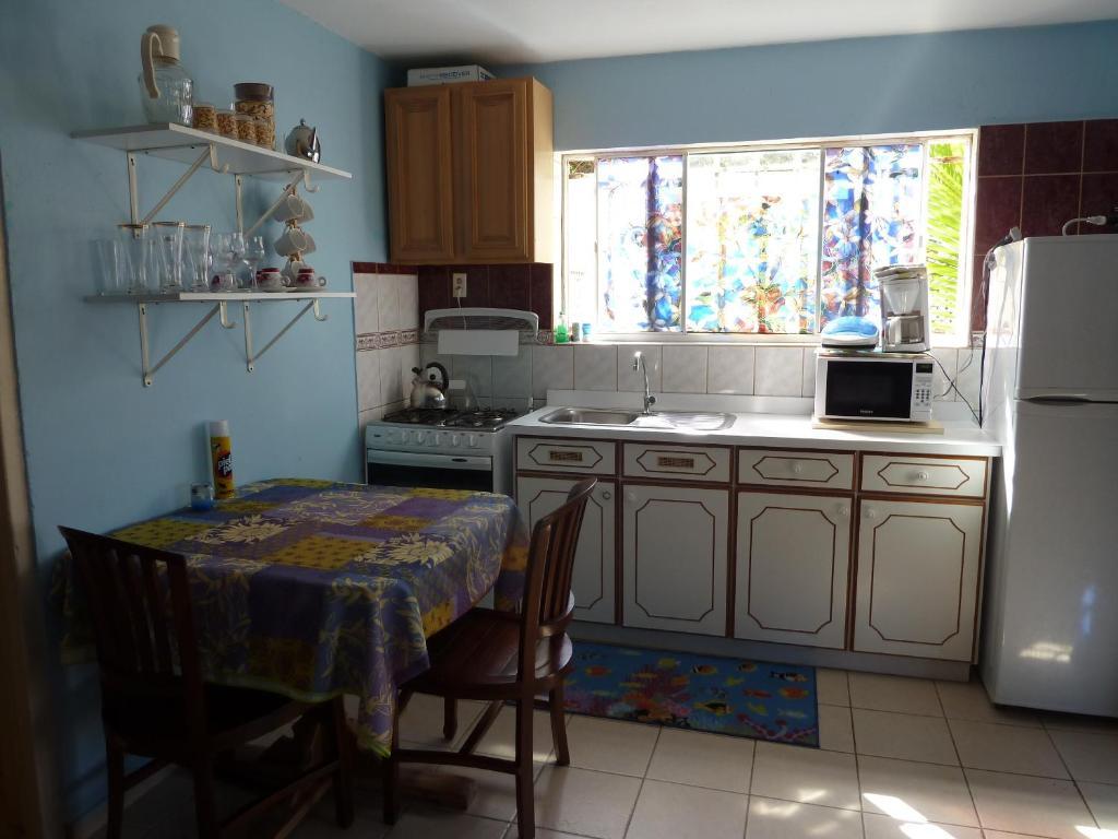 Limestone Holiday 3*