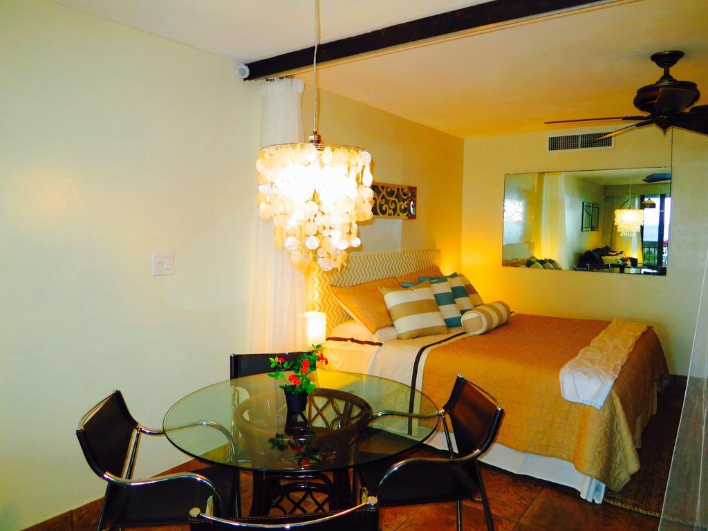 Luxury Beachfront Duplex On Sapphire I