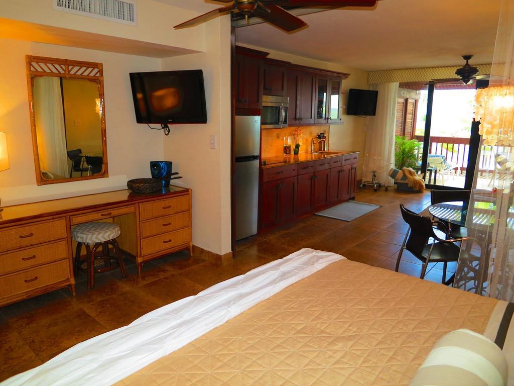 Apartment Luxury Beachfront Duplex On Sapphire I *