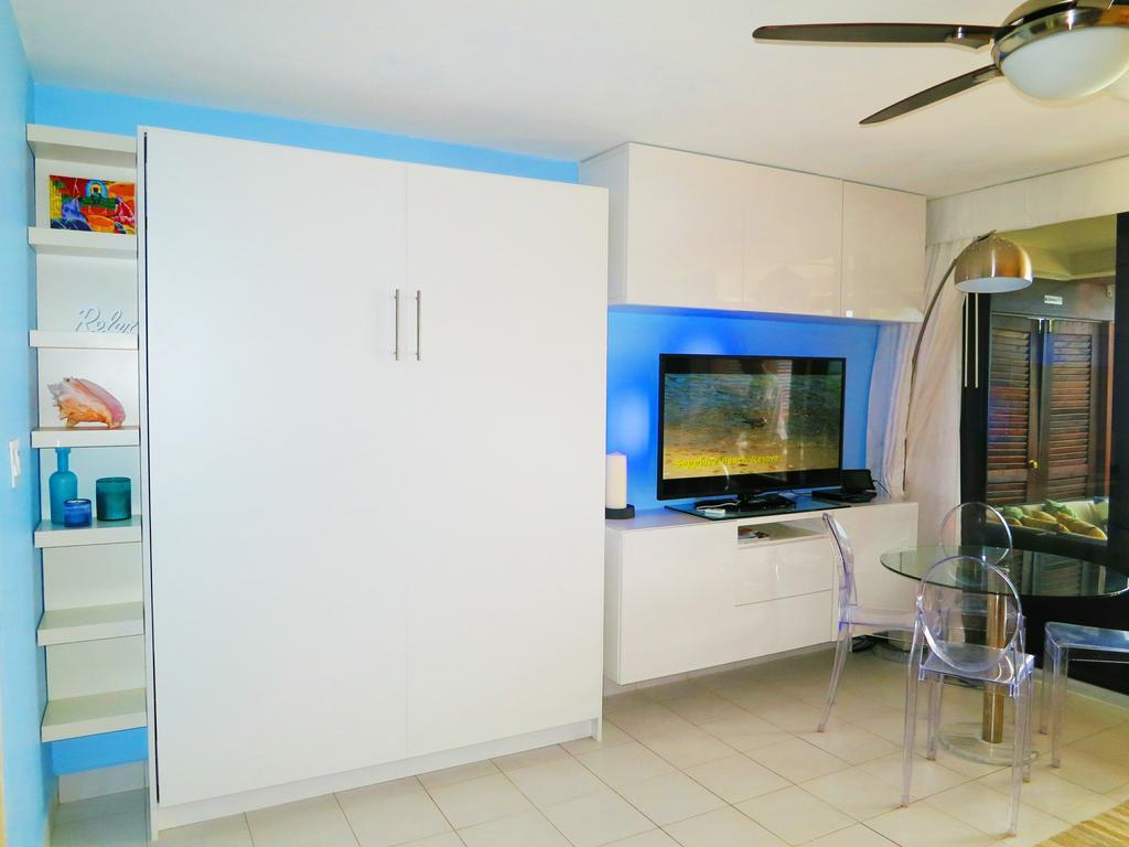 Apartment Luxury Beachfront Duplex On Sapphire I