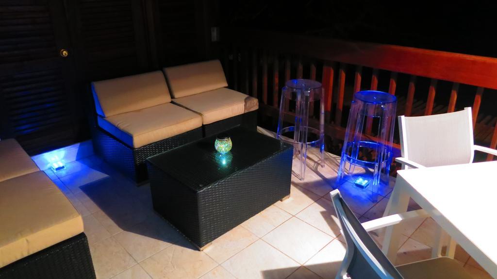 Luxury Beachfront Duplex On Sapphire I East End (Saint Thomas)