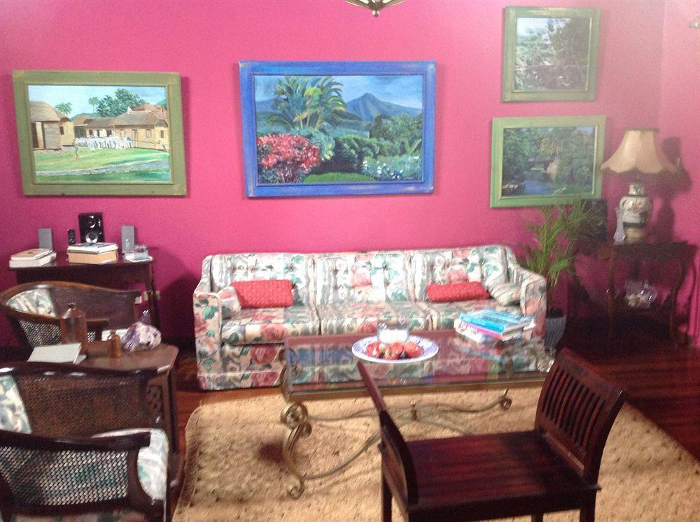 Bed & Breakfast Rock Haven Basseterre