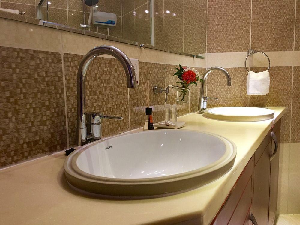 Hotel On Vacation Curacao 3*