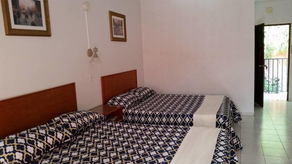 Hotel Hidden Village Aguada
