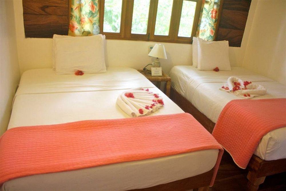 Coral Cove & Spa Hotel 3*