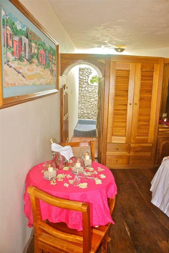 Coral Cove & Spa 3*