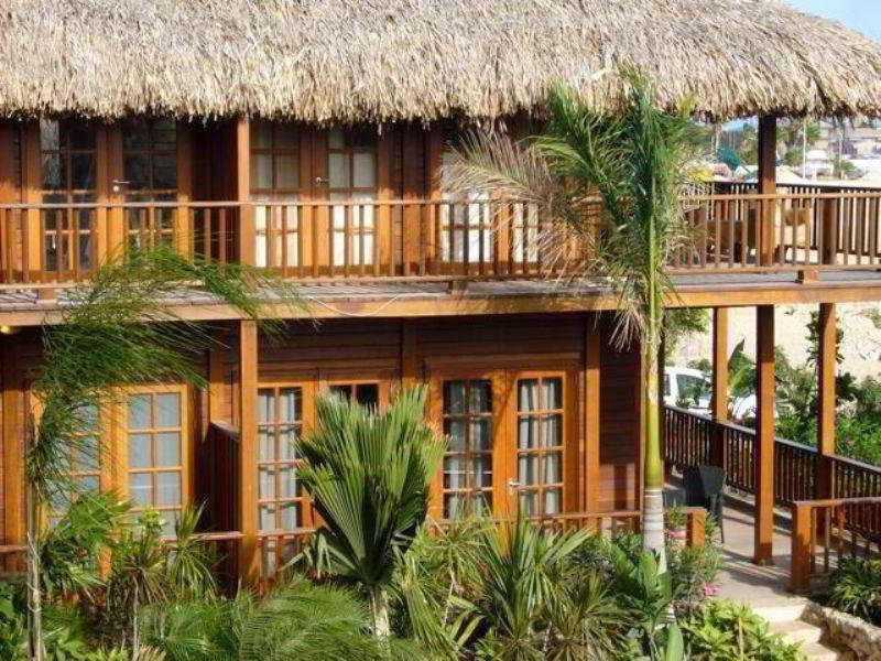Kontiki Beach Curacao
