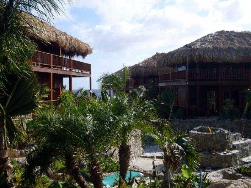 Kontiki Beach Curacao Resort 4*