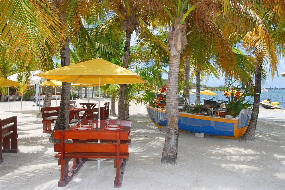 Le Flamboyant- Le Village Aparthotel Baie Nettle