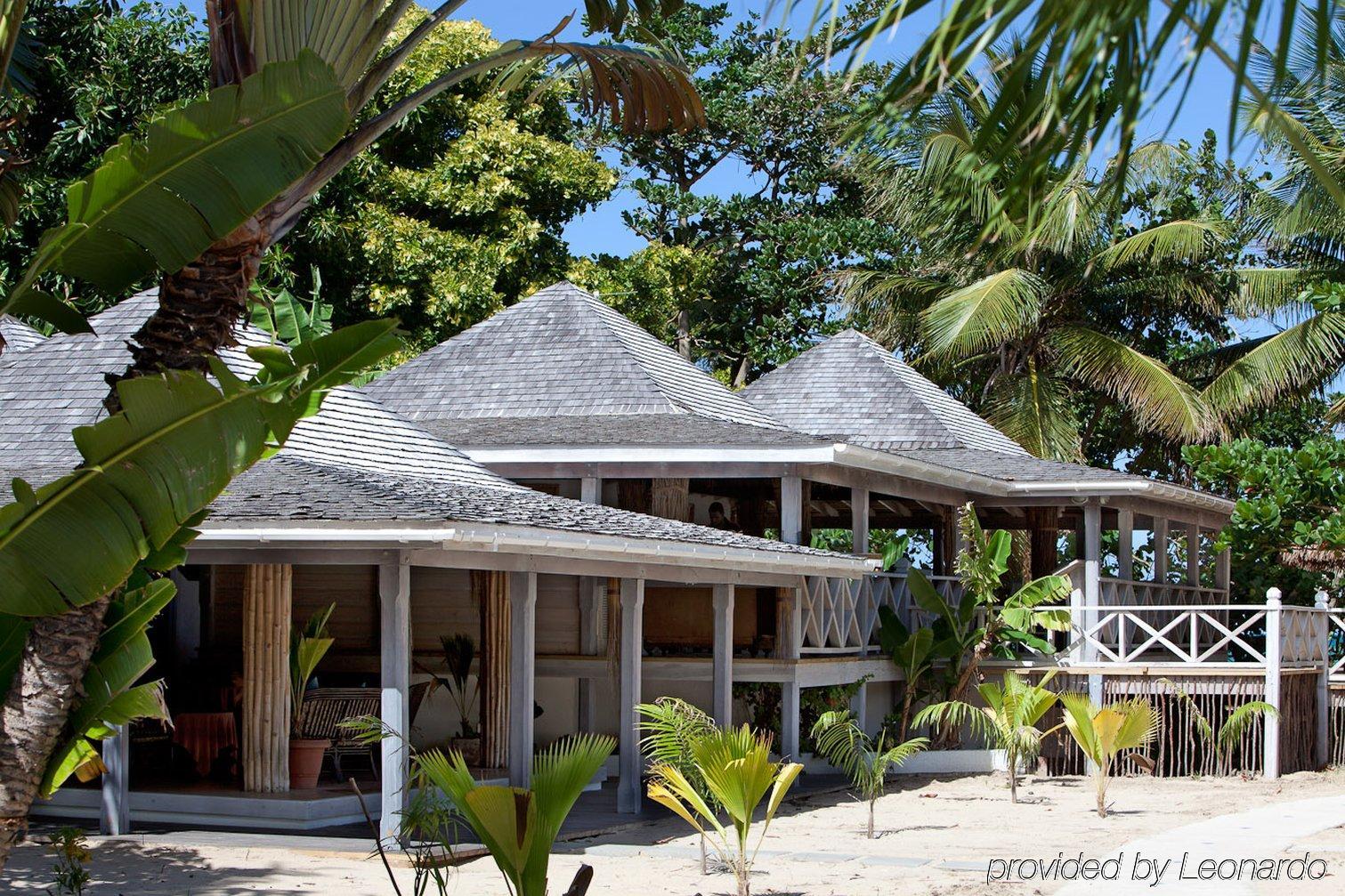 Coconut Club Hotel 3*