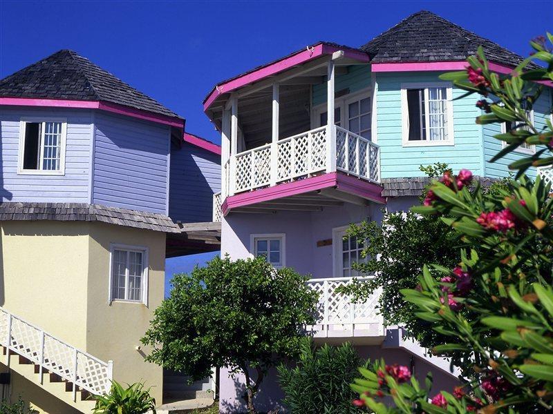 Arawak Beach Guest house 2*