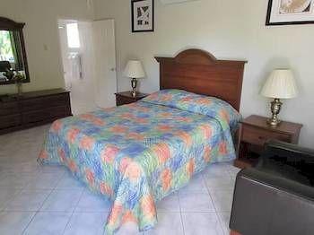 Tropical Lagoon Resort Port Antonio