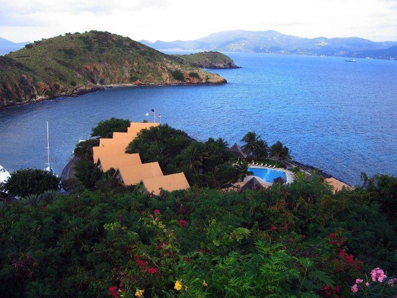 Peter Island 4*