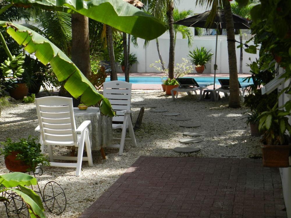 Sombre Di Kabana Bed & Breakfast 4*