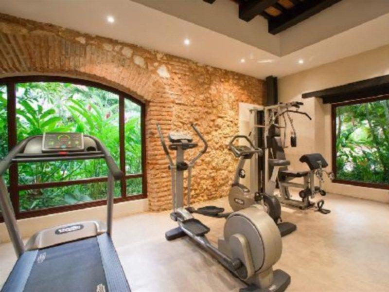 Hotel Hodelpa Nicolas De Ovando 5*