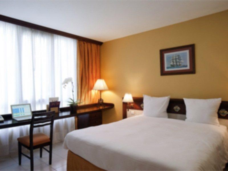 Novus Plaza Hodelpa