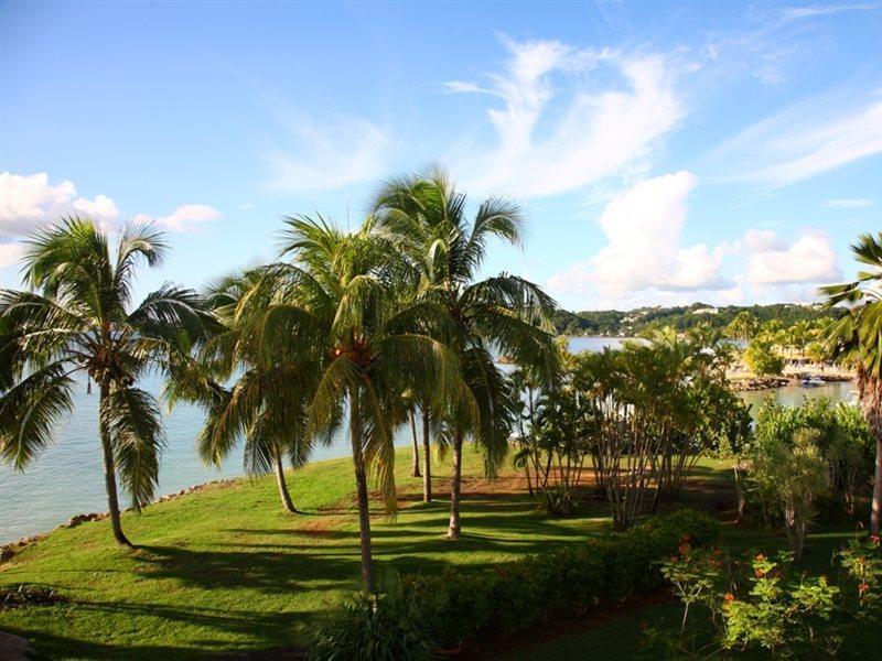 Hotel Mahogany & 4*
