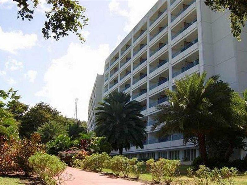 Hotel Grand Royal Antiguan 4*