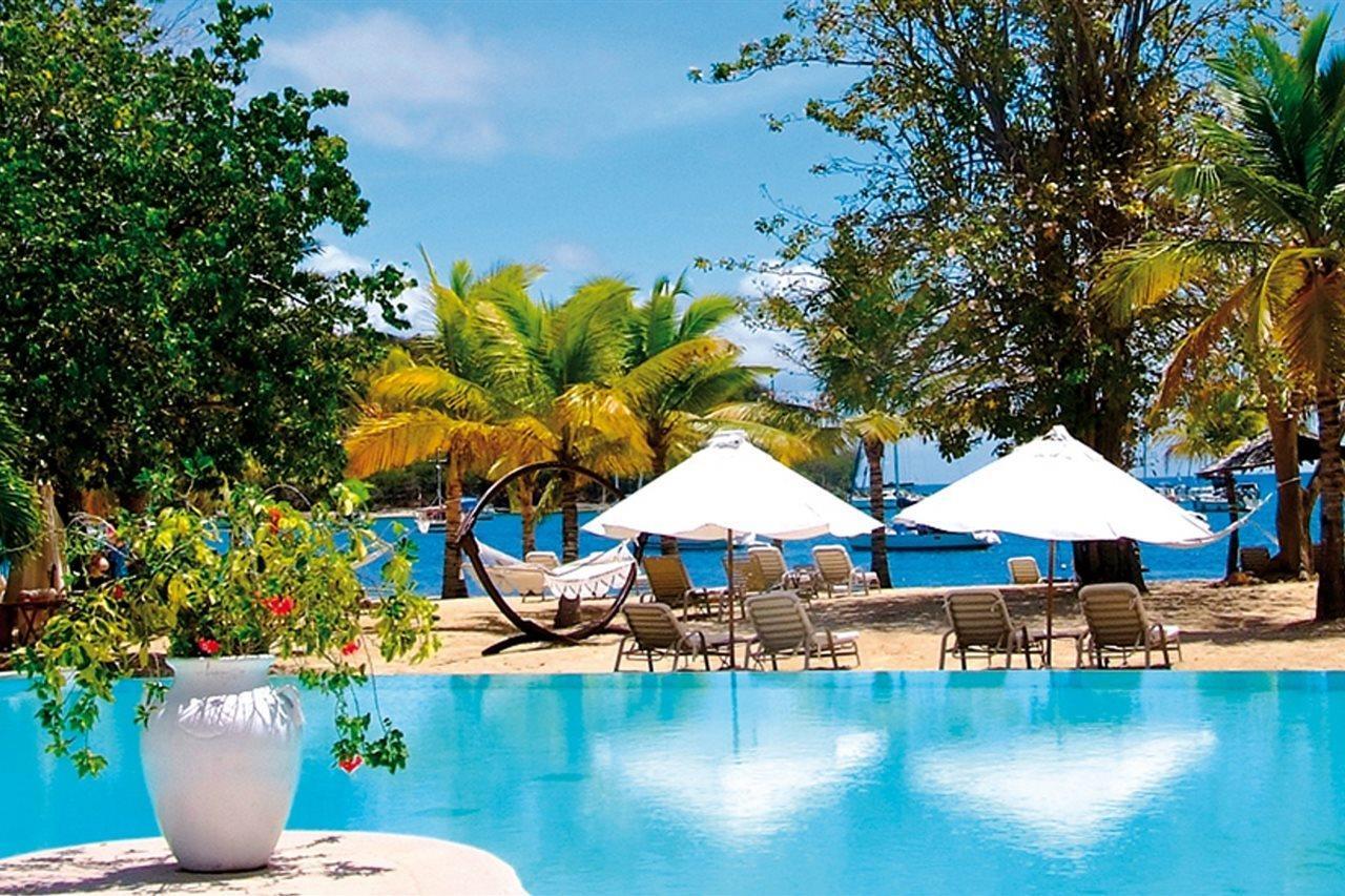 Hotel The At 5*