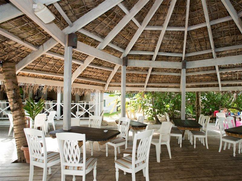 Hotel Coconut Club 3*