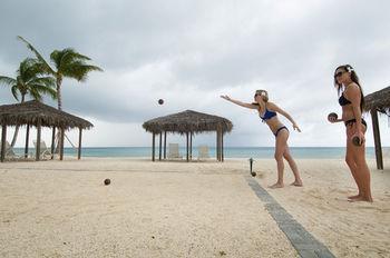 Silver Sands Condominiums West Bay