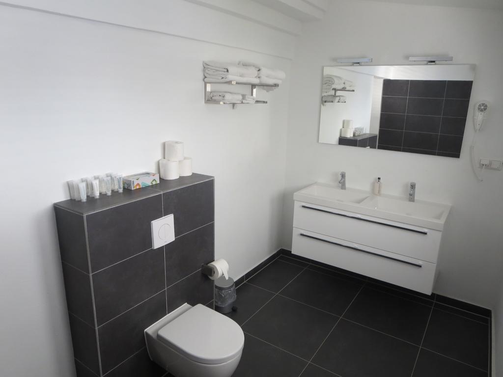 Hotel Scuba & 4*