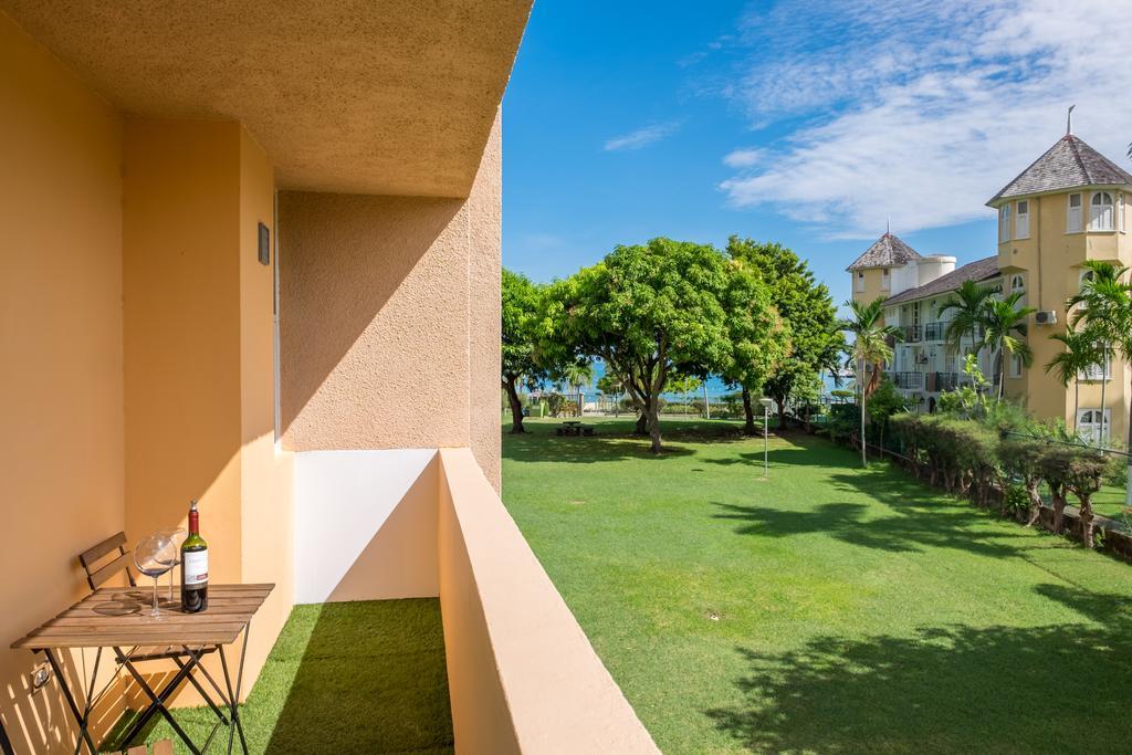 Modern Eshae Living Ocho Rios