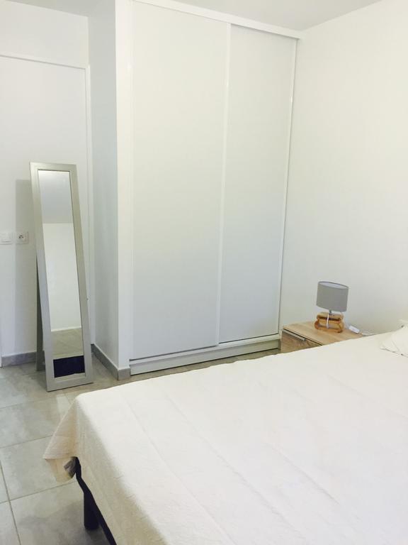 Sci Eden Apartment