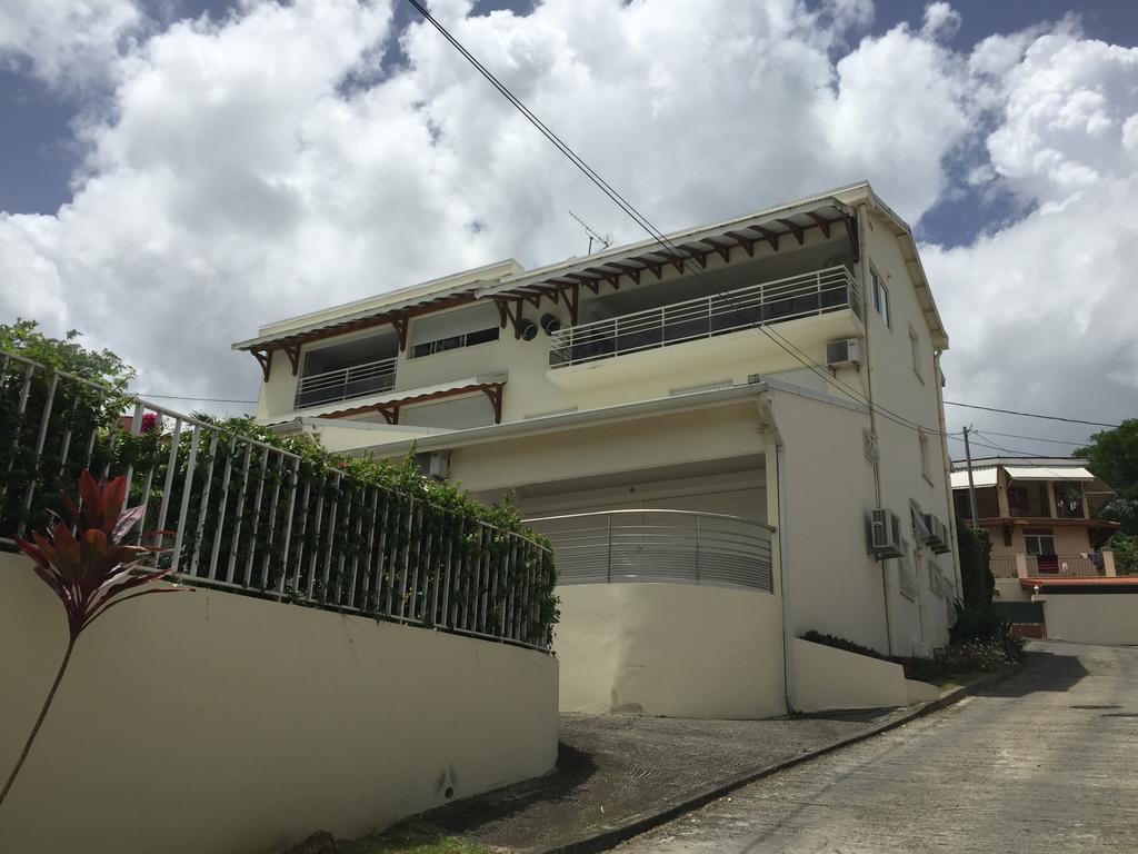 T2 Balisier Apartment *