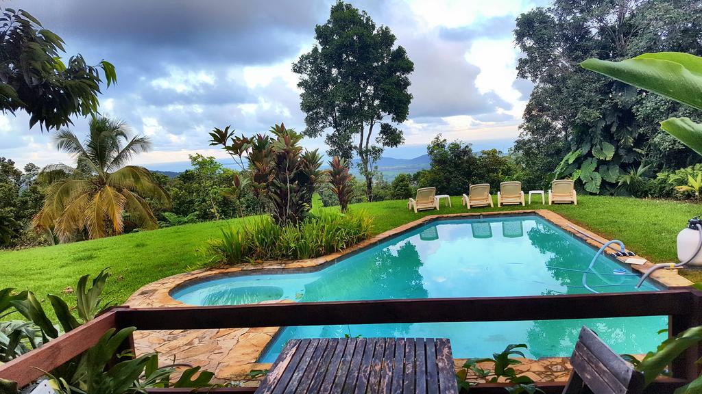 El Hotelito At The Rainforest Experience Farm 4*