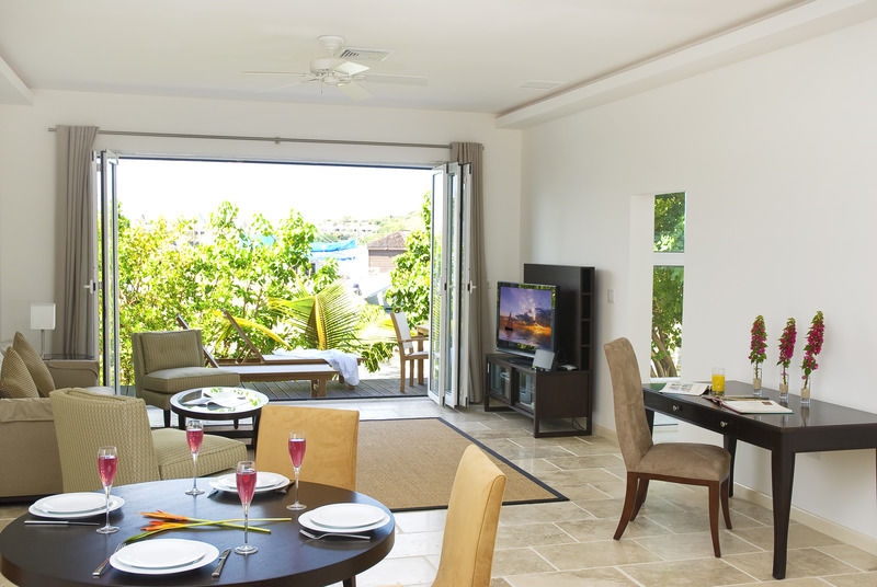 Resort Coral Beach Club Villas & Marina Sint Maarten