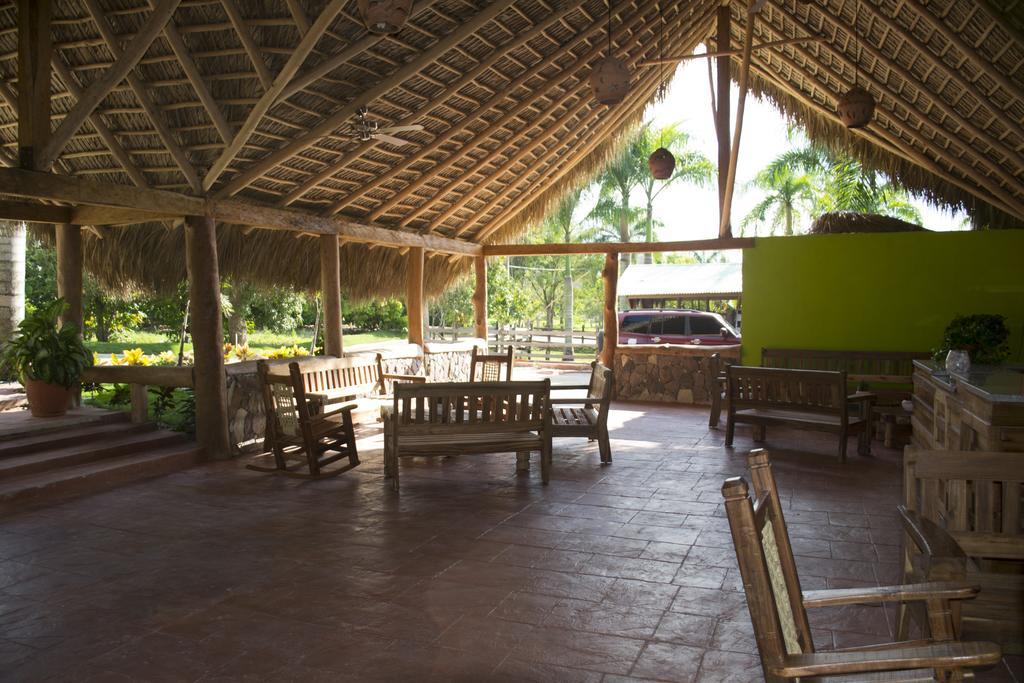 Campo de férias Banana Ranch Villages *