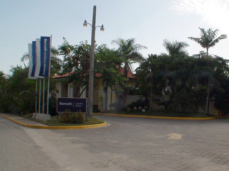 Barcelo Capella Beach 4*