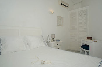 Idolem Residence, Vacation