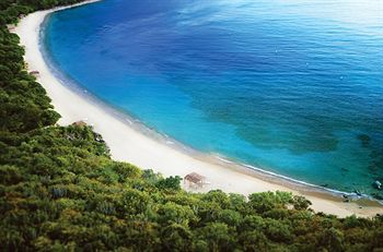 Hotel Peter Island 4*