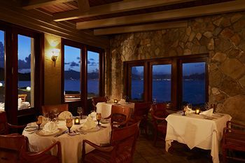 Hotel Peter Island 4*