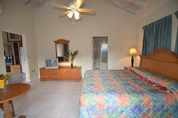 Resort Tropical Lagoon 3*