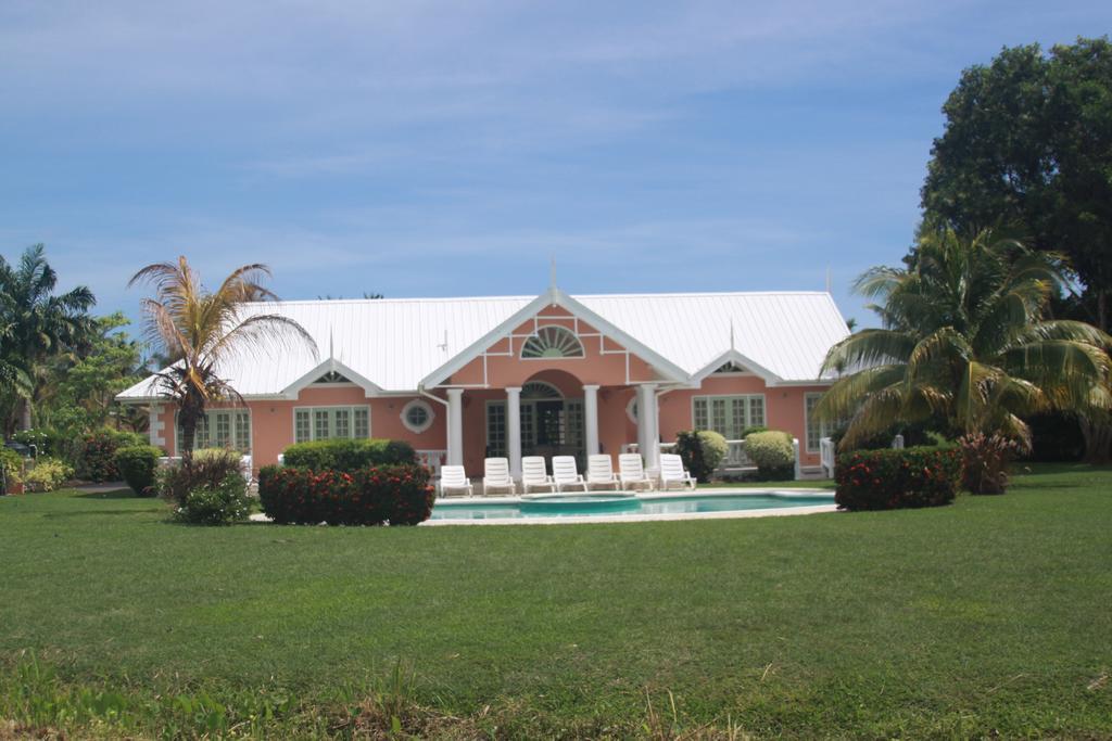 Sans-souci Villa