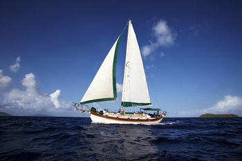 Peter Island 4* Hannah