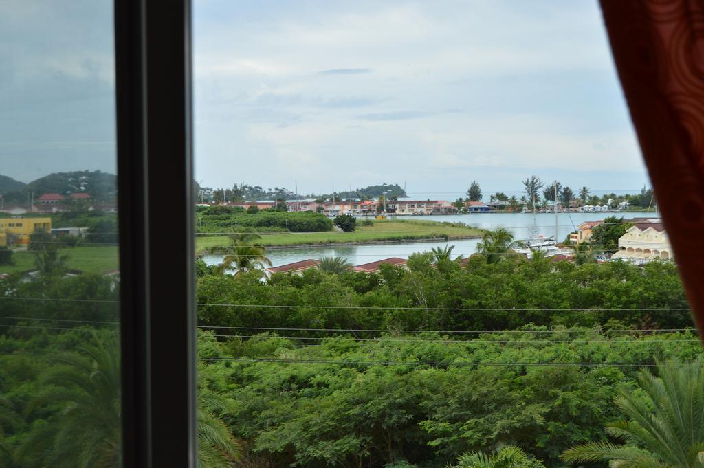 Royal Cove Apartment Bolands