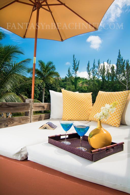 Villa Fantasy & Beachnut Villas