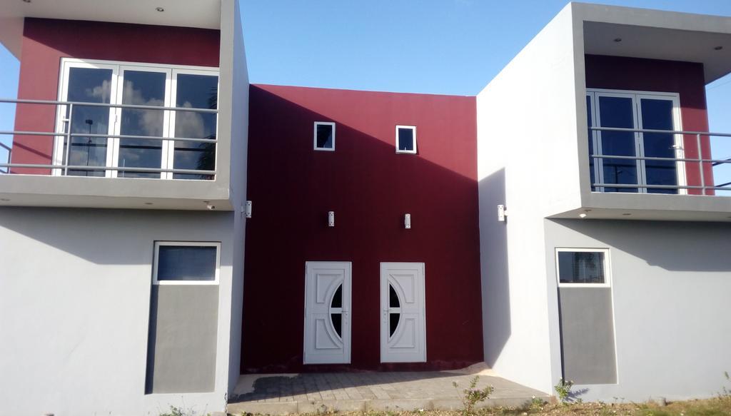Yolo Apartment Willemstad