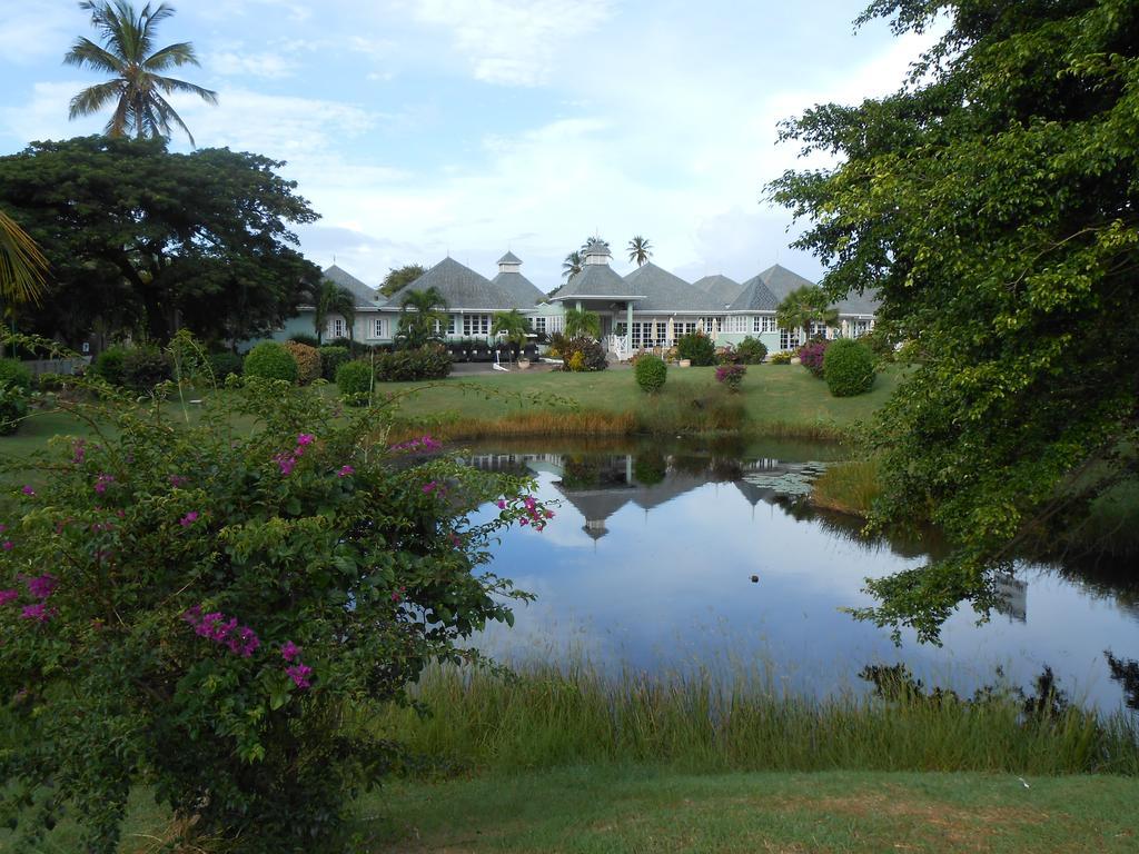 Sans-souci Villa
